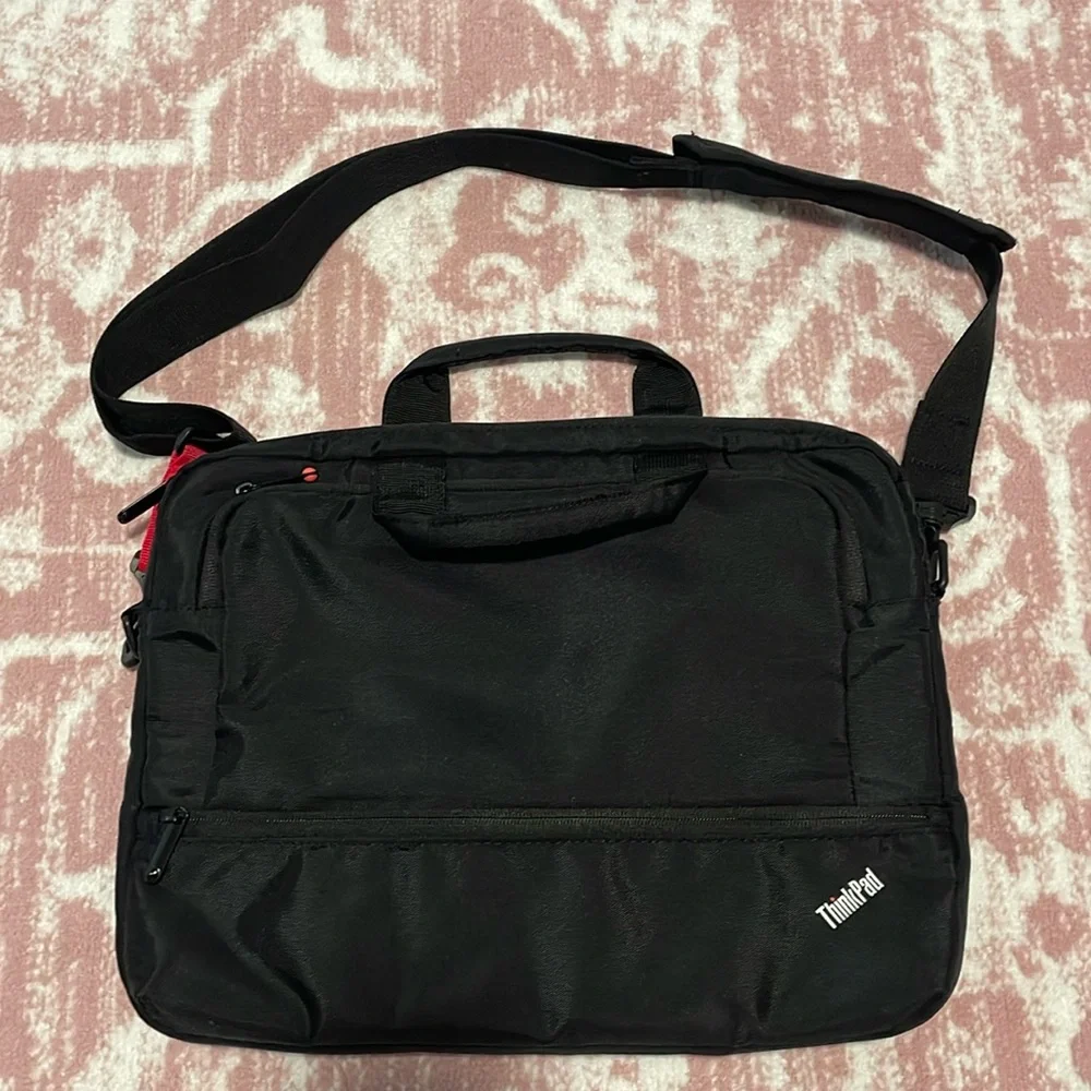 EUC - IBM Thinkpad laptop bag
